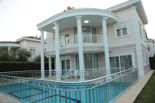 Belek Villa | Villa ∙ 4 bedrooms ∙ 8 guests