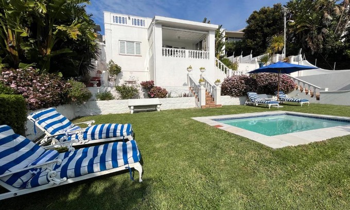Camps Bay House | Villa on Camps Bay Drive