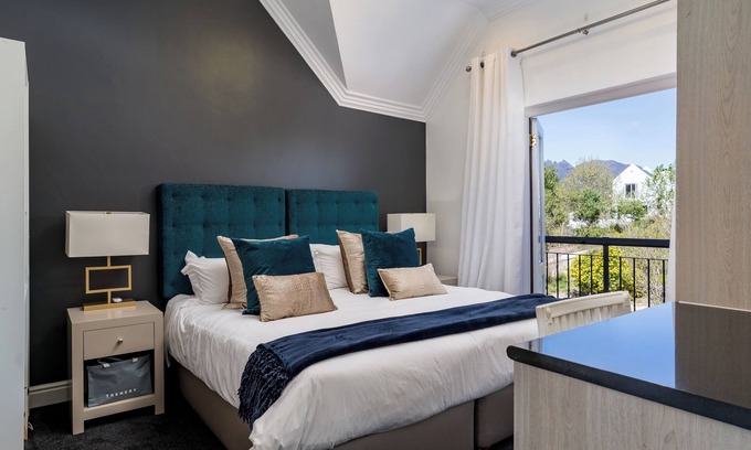Stellenbosch Villa | Winelands Golf Lodges 27