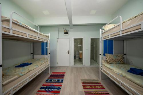 Taksim Hostel | XALİLA HOSTEL Only FOR MEN, BEST IN ISTANBUL