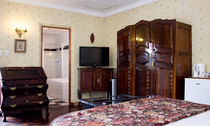 Germiston Apartment | 160 m² Apartment ∙ 21 bedrooms ∙ 2 guests