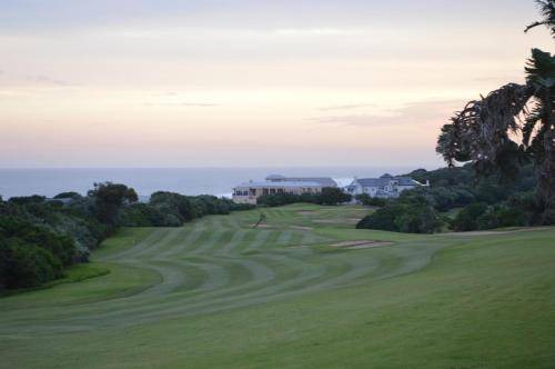 Prince's Grant Golf Estate House | 400 m² House ∙ 4 bedrooms ∙ 8 guests