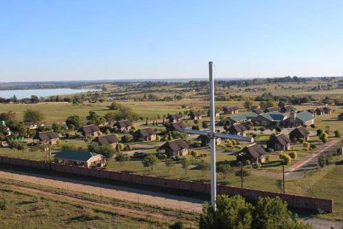 Moqhaka Cabin | 98 m² Lodge ∙ 2 bedrooms ∙ 5 guests