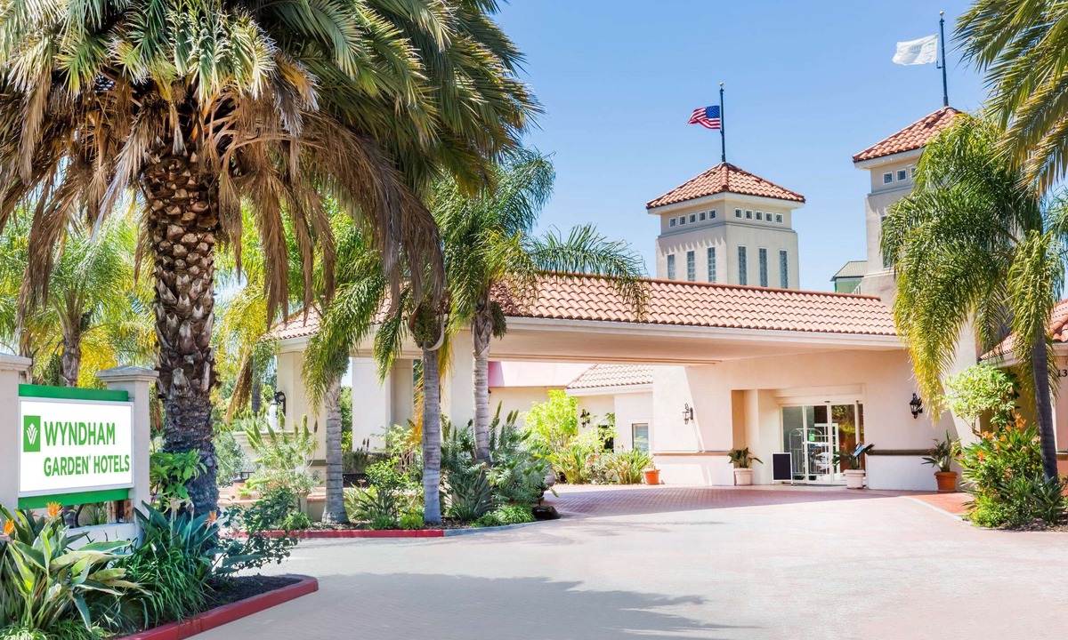San Jose Hotel | Wyndham Garden San Jose Airport