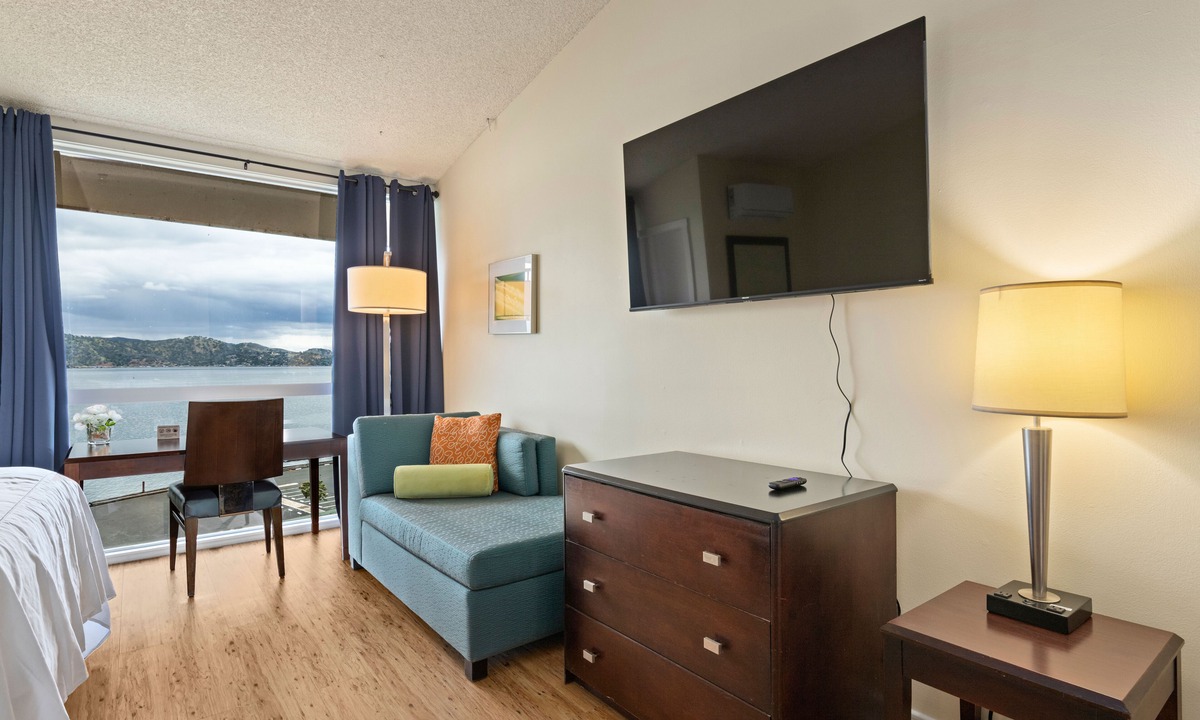 Kelseyville Hotel | Konocti Harbor Resort