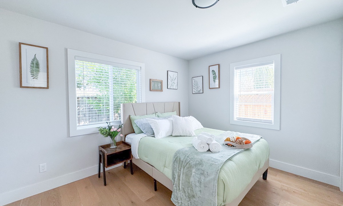 Sunnyvale House | New Build Smart Home 3 Bedroom