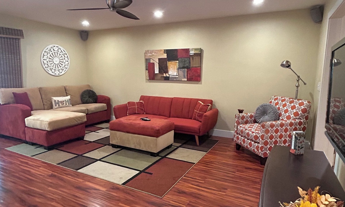 Berryessa House | Comfort Meets Convenience – 3-Bedroom Gem in Sunny San Jose with WiFi & AC