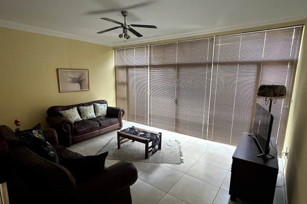 Three Rivers Apartment | Ripplewood - Entire Condo in Vereeniging