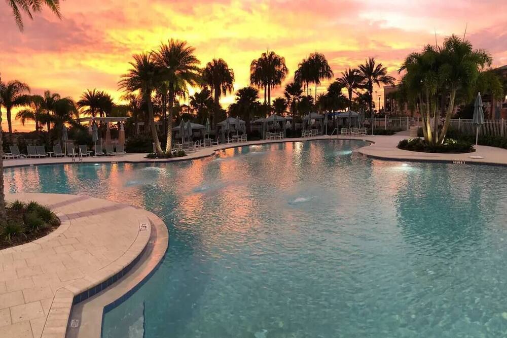 Geyserville Villa | 7BD/6.5BA Villa w/ Pool & Hottub | Solara Resort