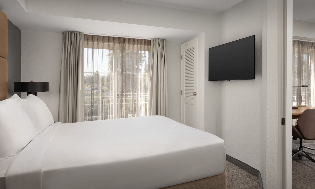 North Los Altos Hotel | Residence Inn Marriott Palo Alto Los Altos