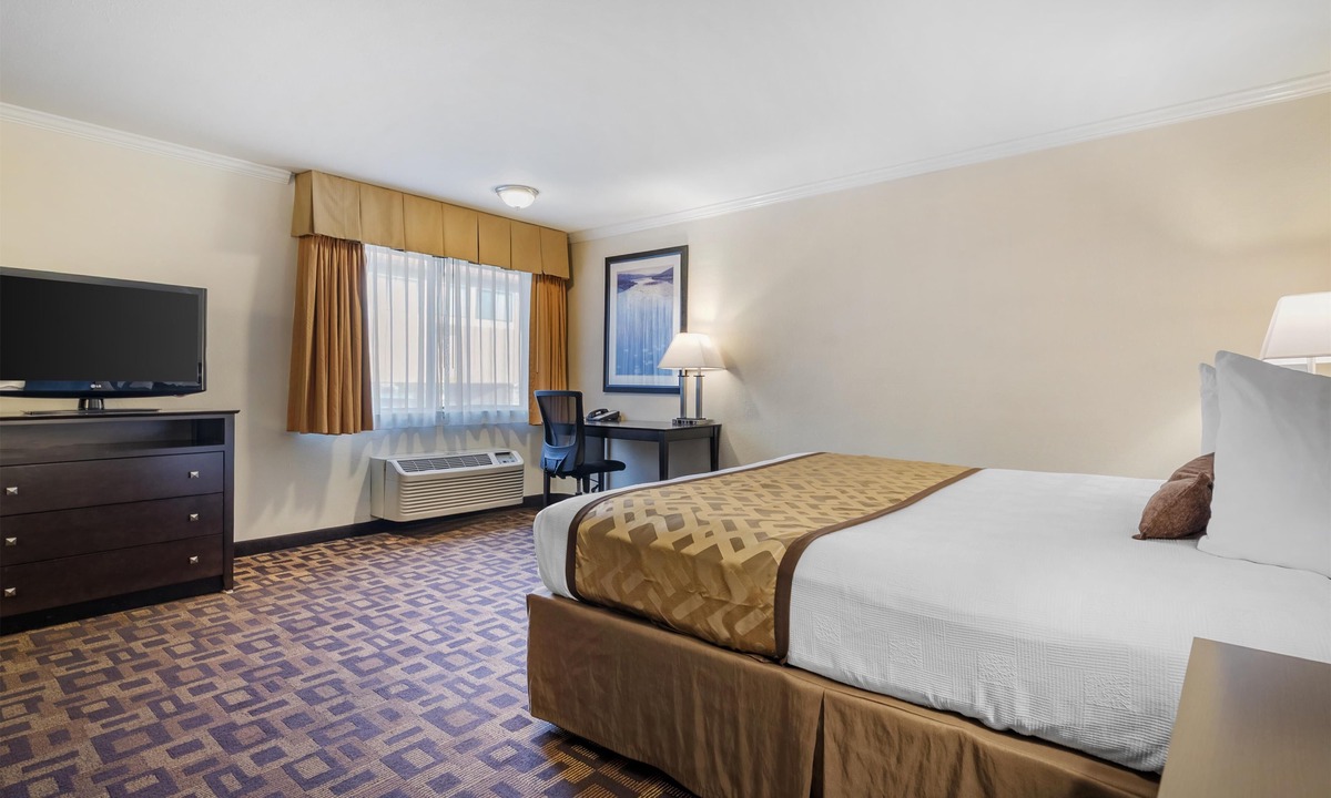 Santa Clara Hotel | Best Western Plus Inn of Hayward