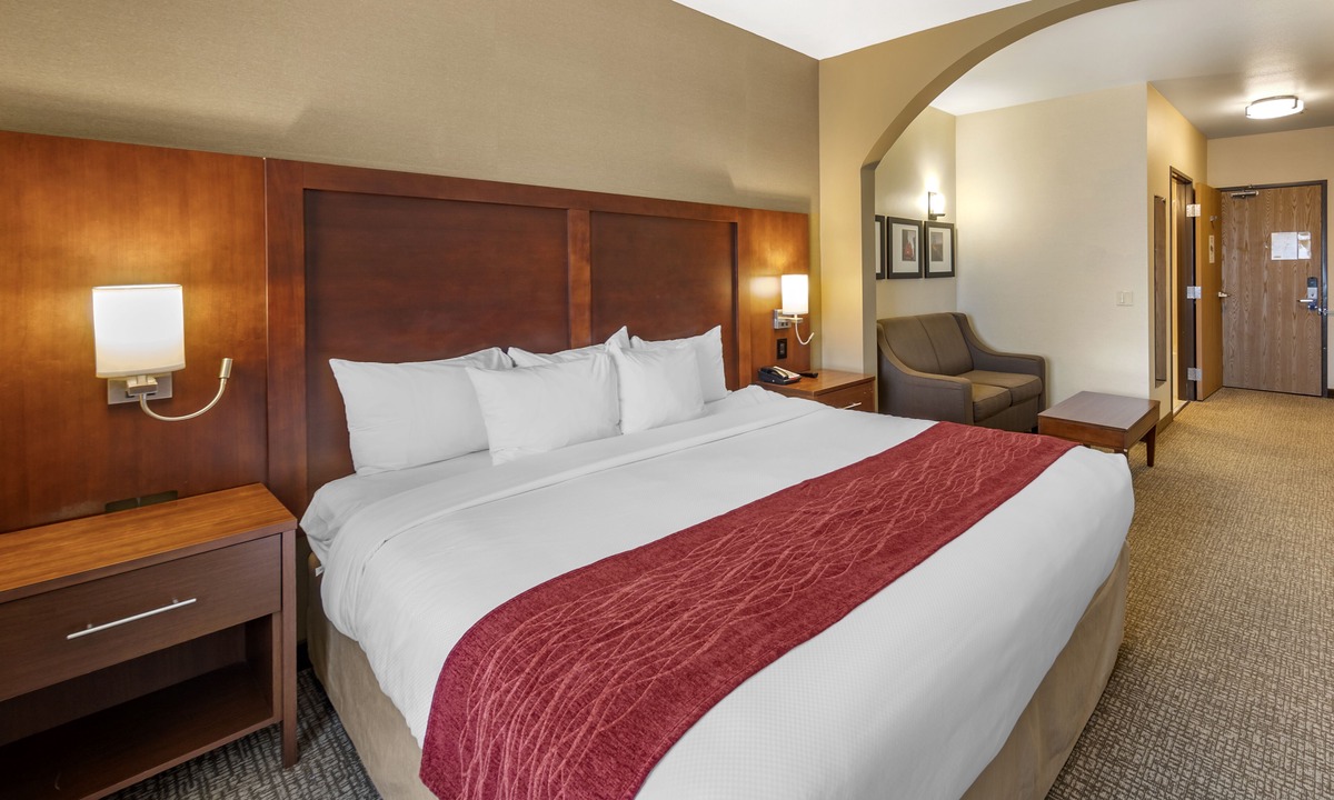 San Bruno Hotel | The Atrium Hotel