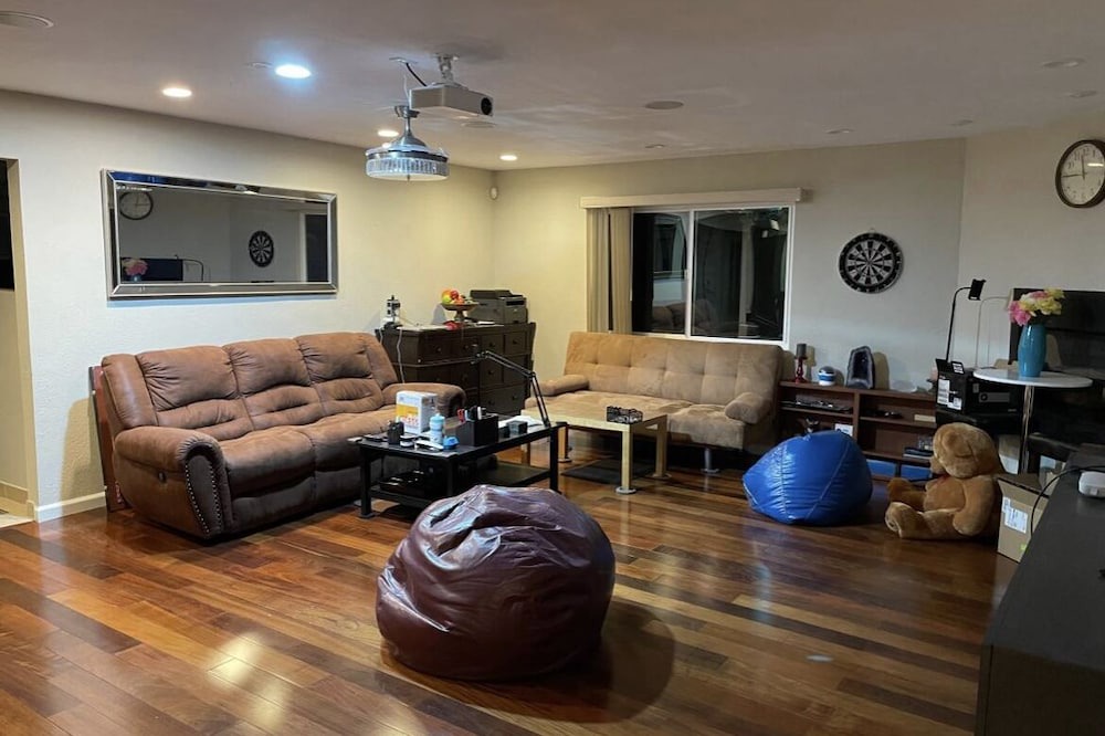 South San Jose House | Kick back and relax in this one bedroom R3 with all comforts.