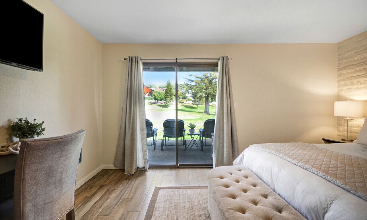 Napa Condo | Fairway Escape | BBQ | Firepit | Golf Course View