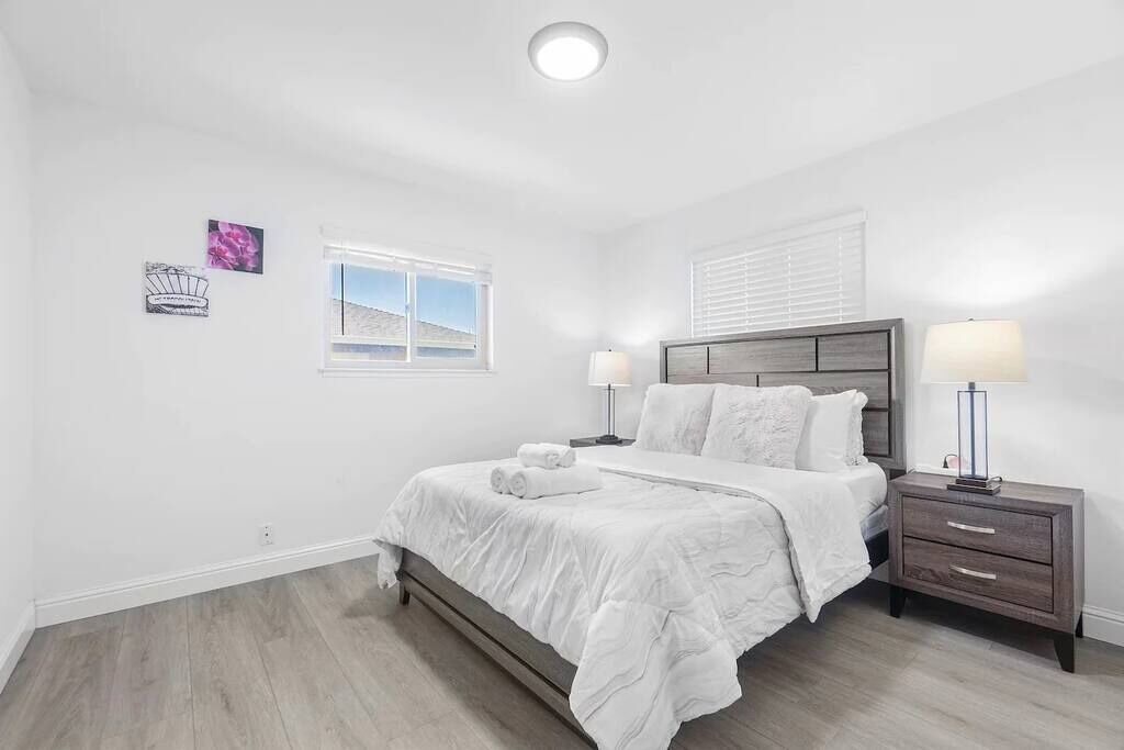 Sunnyvale West Apartment | Comfy 2BR Apt w/AC/Washer/Dryer/EV - in Sunnyvale