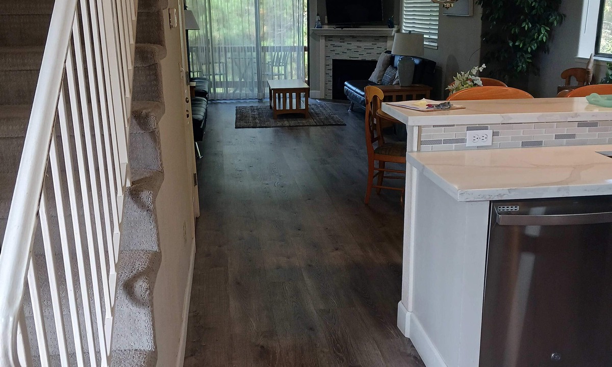 Rio del Mar Condo | Seascape Beauty with Distant Ocean View-Sleeps 8!