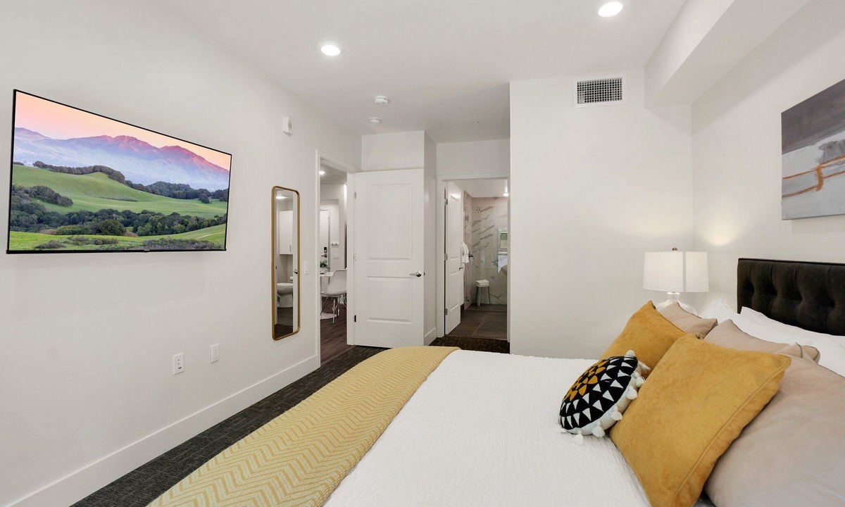Walnut Creek Apartment | Dog-Friendly, Walk to Dining in Walnut Creek