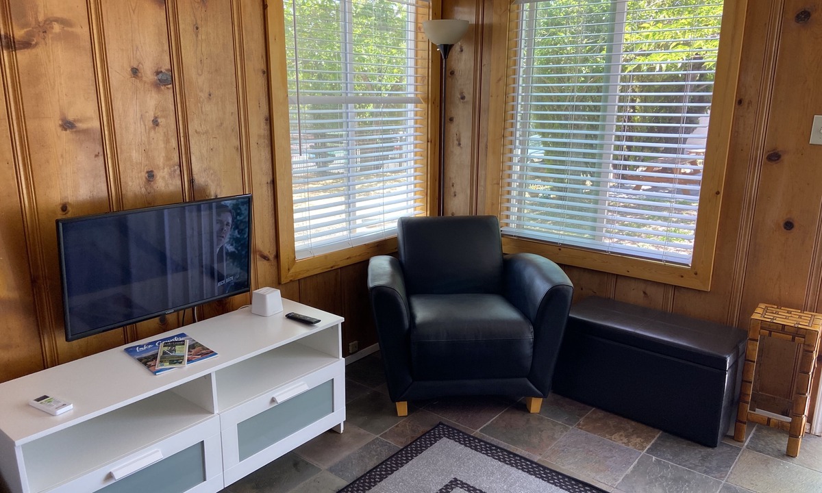 Clearlake Park Cabin | Clearlake Cabins