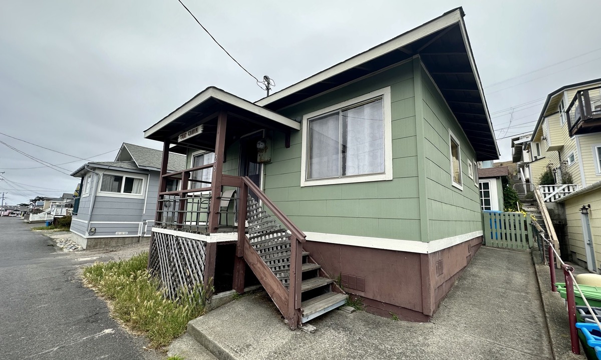 Dillon Beach Cabin | The Cabin is located a short walk to the beach