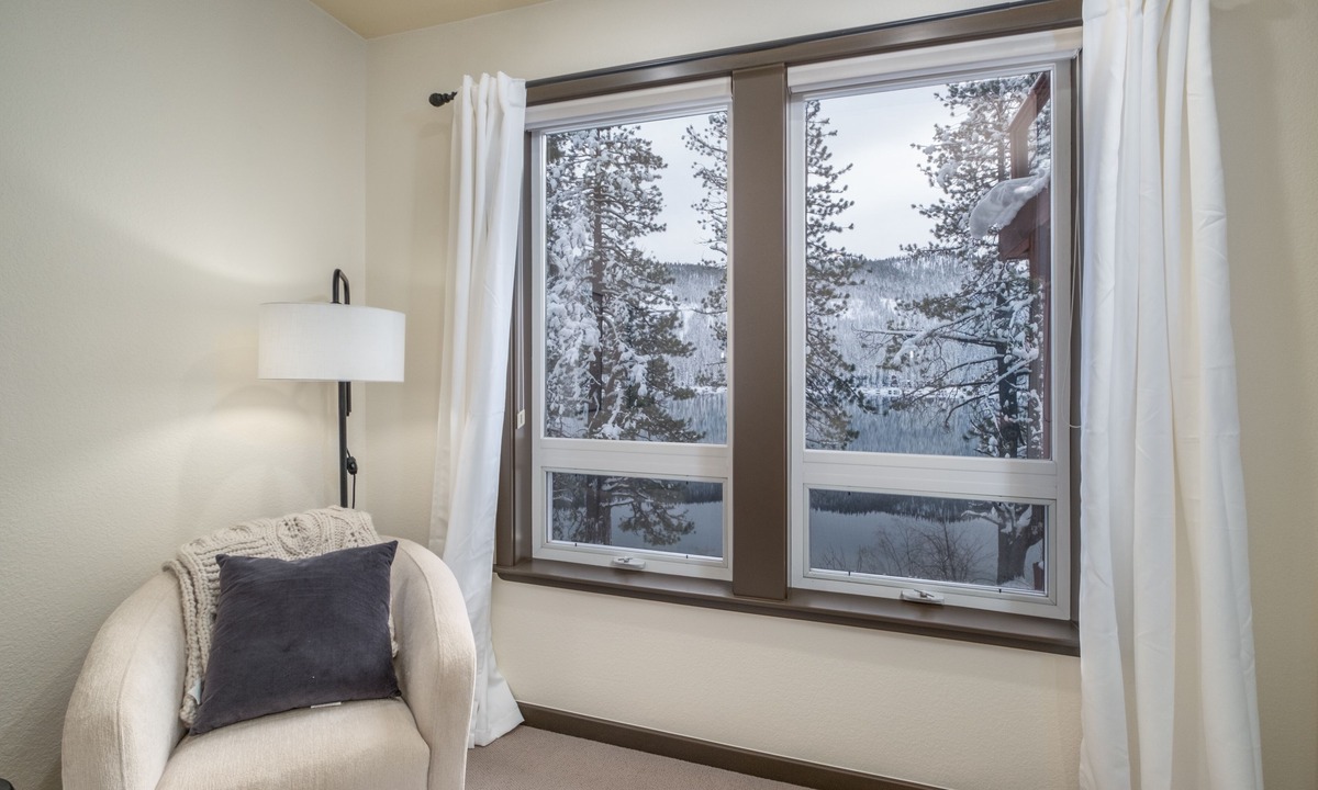 Truckee Cabin | Paradise Awaits: Donner Lake Home, Private Hot Tub, Dog Friendly, BBQ & Big Deck