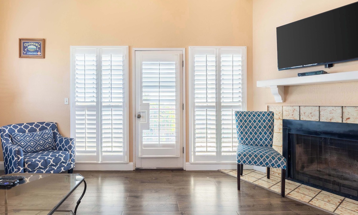 Beach Hill - Beach Flats Condo | Santa Cruz Retreat Near Beach with Free Parking