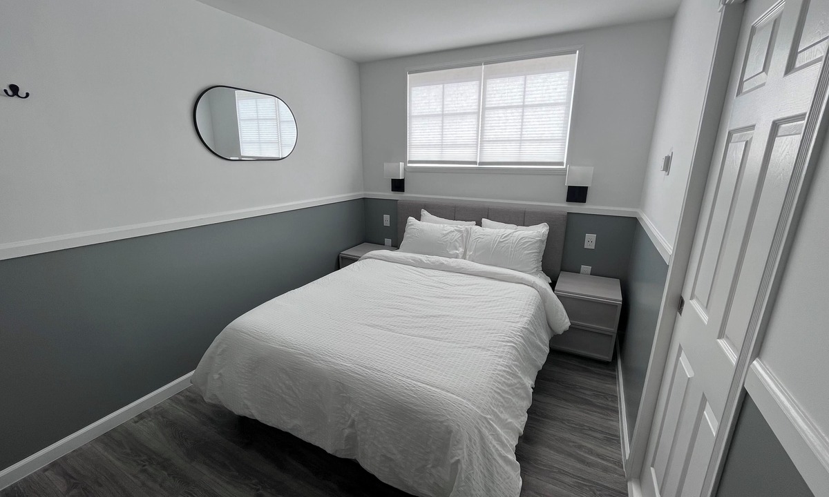 Marina District Apartment | Secluded Courtyard Studio with Kitchen & Private Entrance