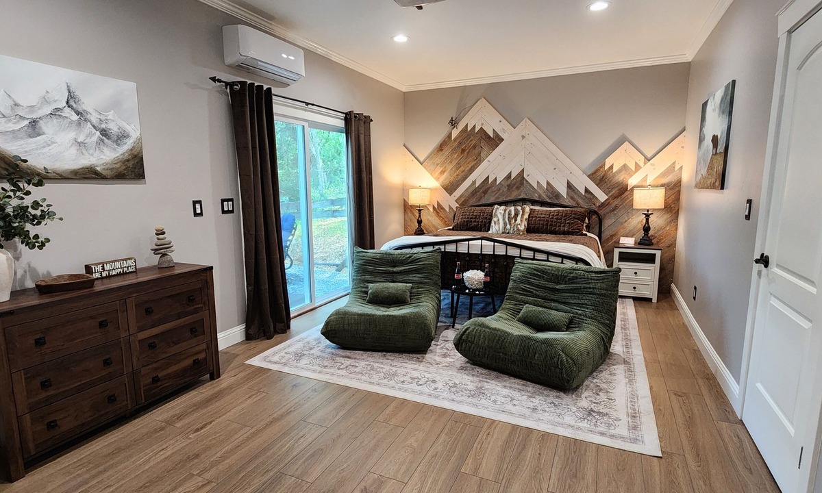 Cool House | The fancy Shanty, your private countryside dwelling!