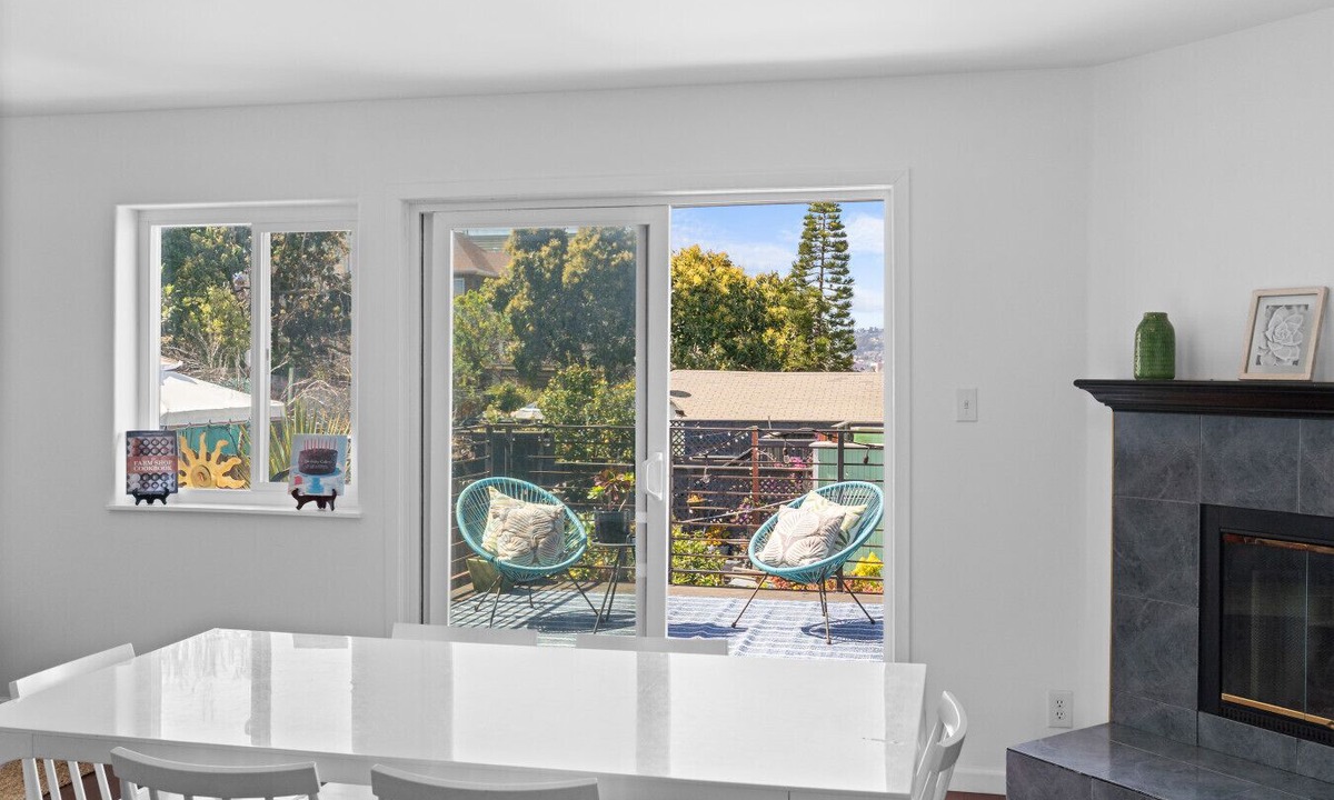 Bayview House | Peaceful City View Private Room