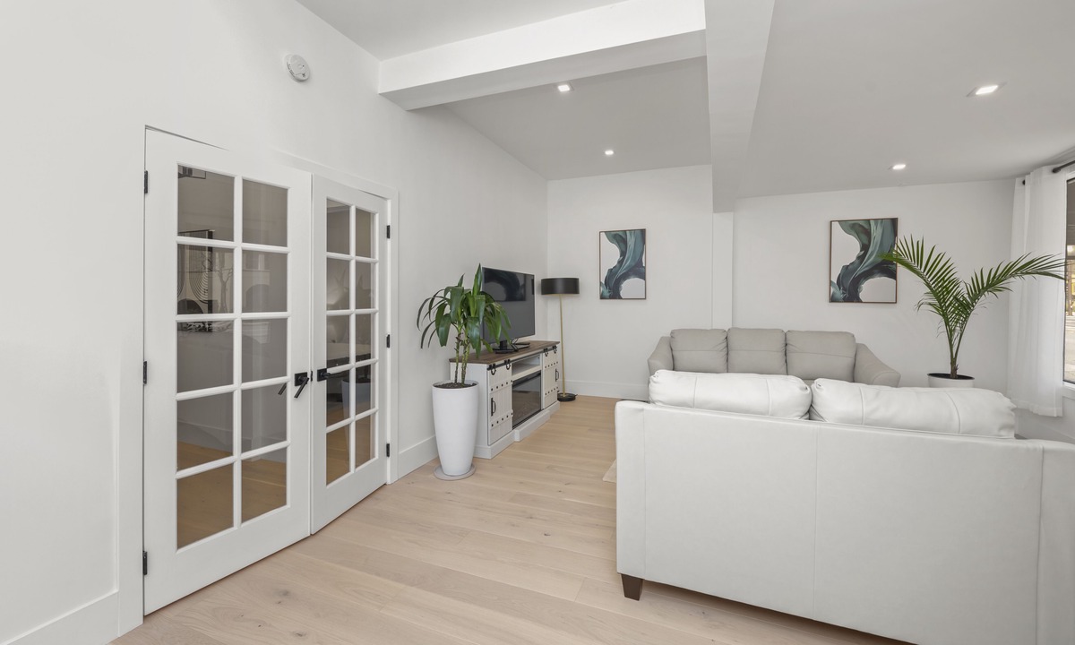Allied Arts House | 2BR Home in Menlo Park Near Stanford University!