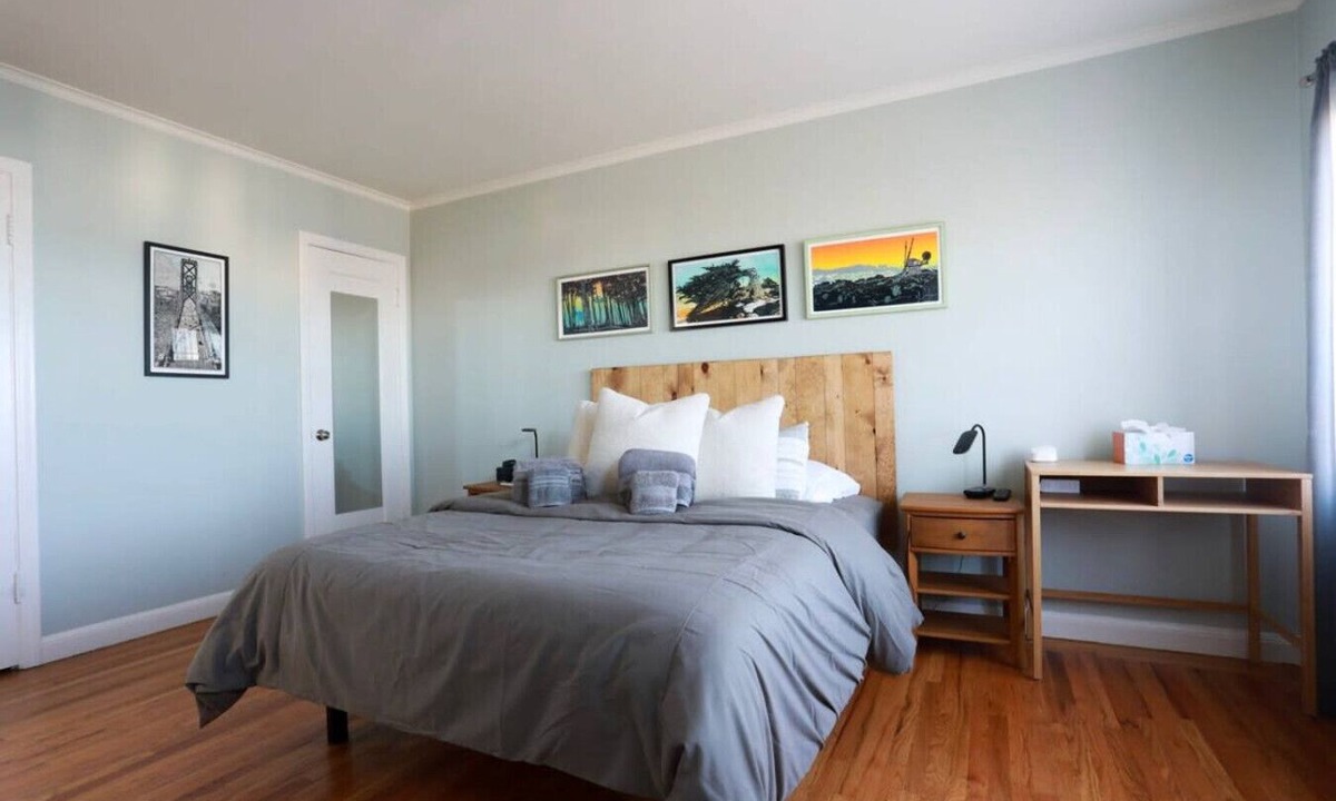 Parkside Apartment | Quaint 2BR/1BA Apt - 7 min walk to Ocean Beach