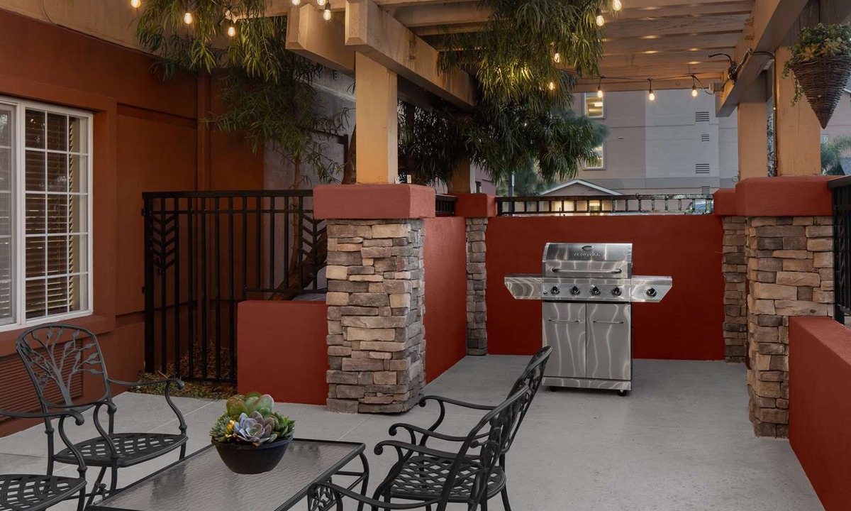 Milpitas Hotel | Comfortable Suite w/breakfast Near Major Silicon Valley Attractions
