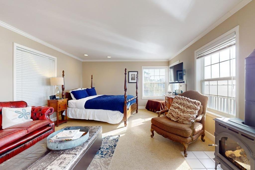 Old Town Apartment | Bayside Cottage