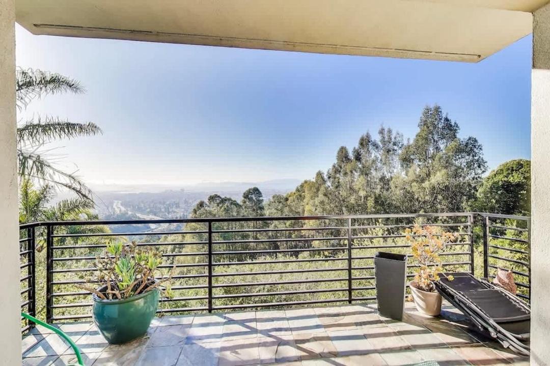 Piedmont House | Luxurious Hillside Home wAC & Gorgeous SF Views!