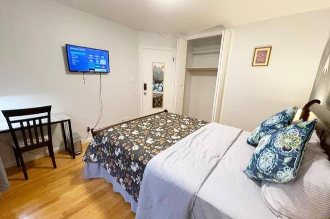 Excelsior House | Comfortable 3Br 2 5ba Unit in SF