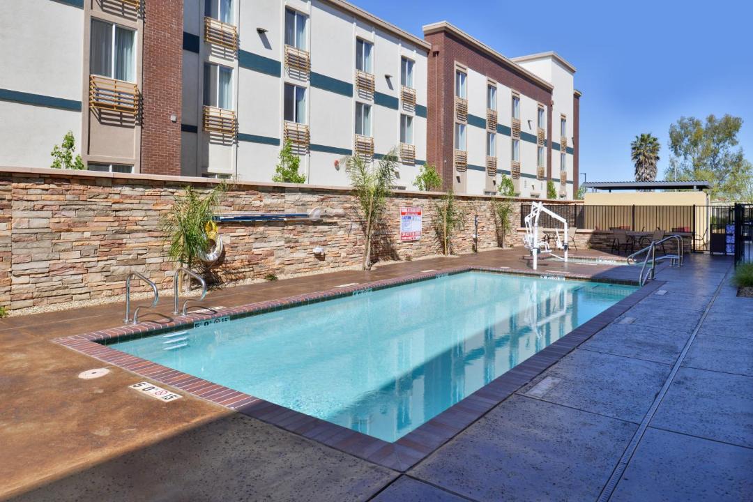 Woodland Hotel | Fairfield Inn & Suites by Marriott Sacramento Airport Woodland