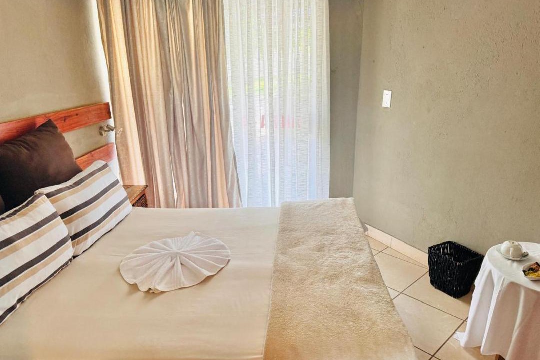 Bushbuckridge Cabin | Soaring Summit Lodge