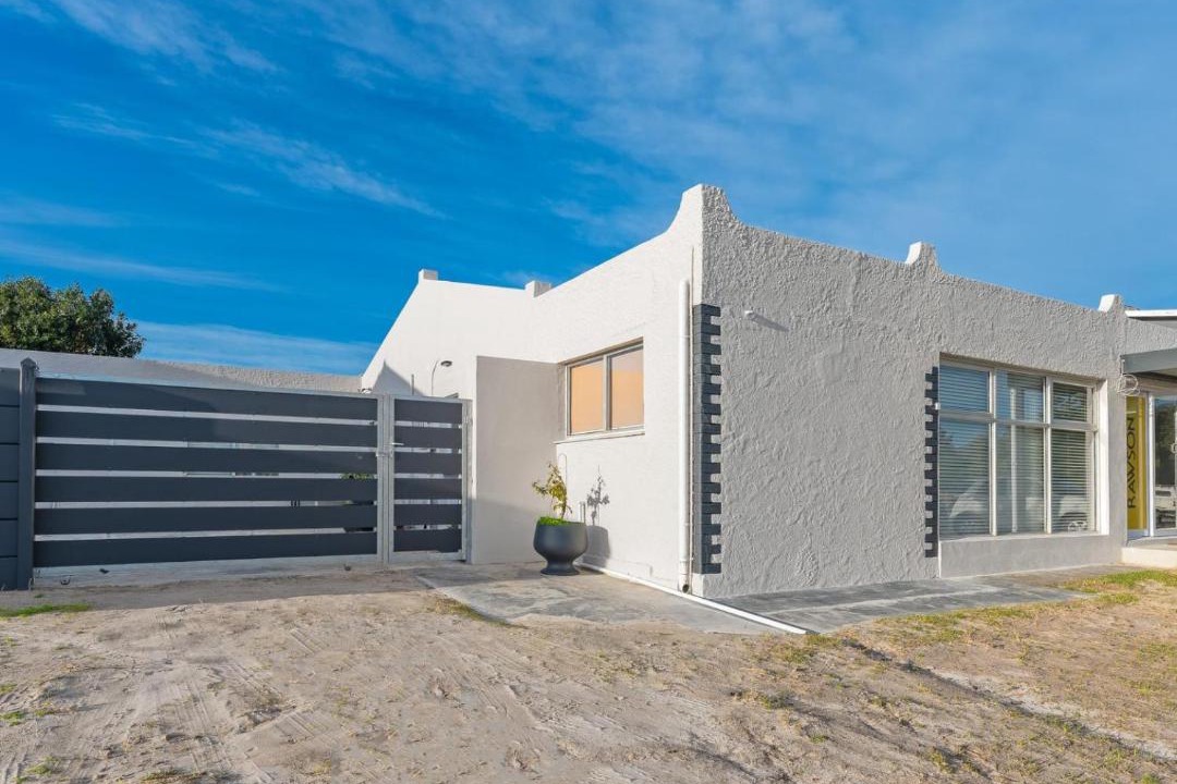 Struisbaai Apartment | 32 Main Road