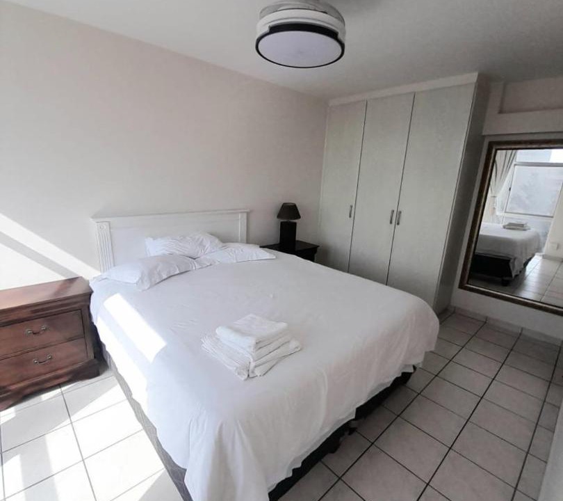 North Beach Apartment | Oceanic 84 Durban