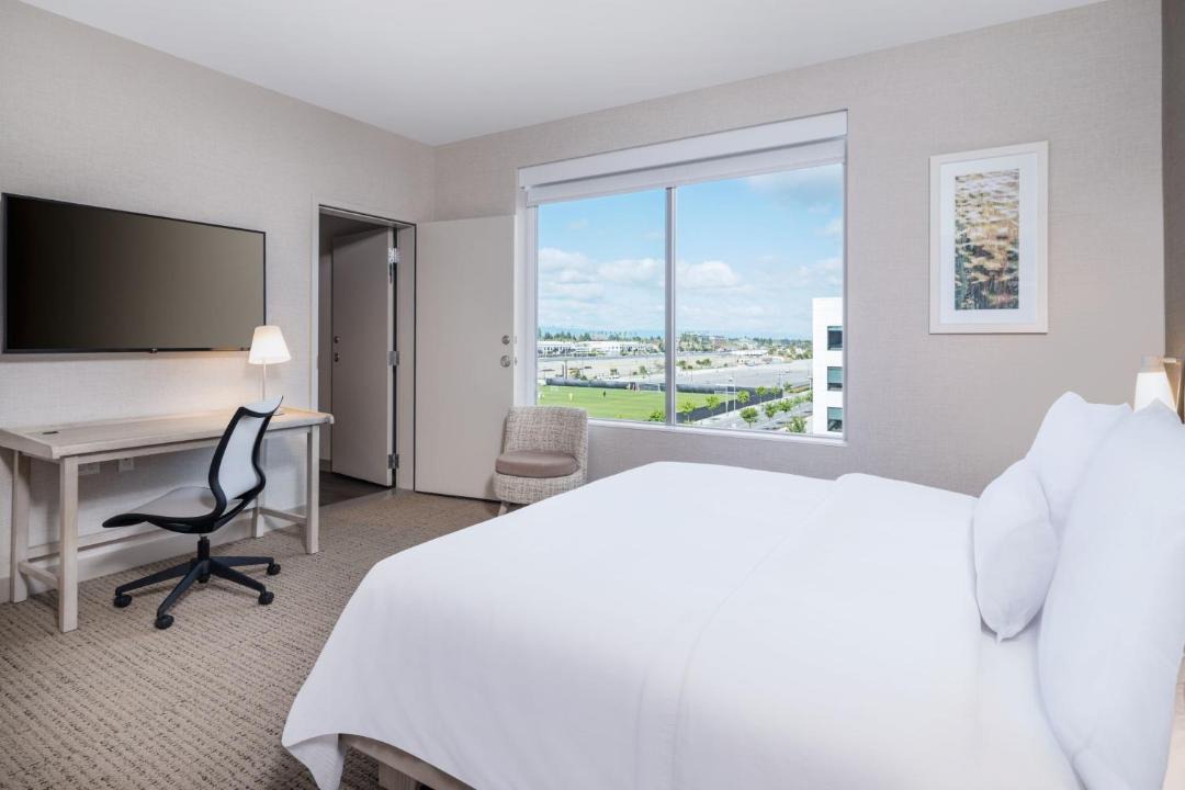 Newhall Hotel | Element by Marriott San Jose Airport