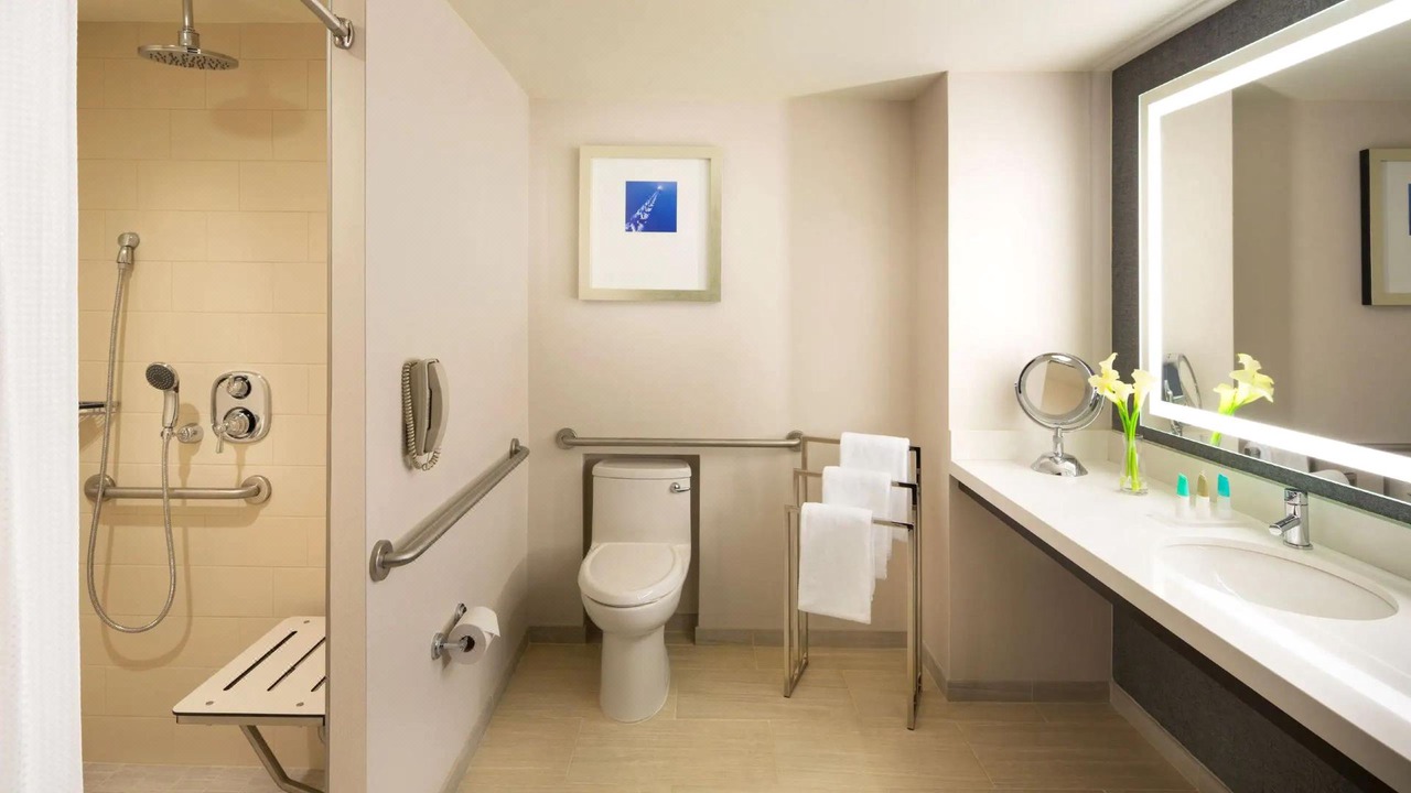 Photo of Bathroom in Fisherman's Wharf