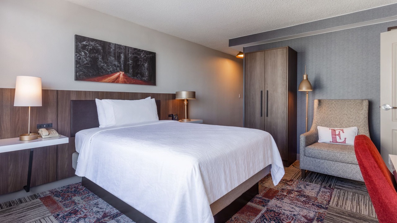 Photo of Bedroom in Emeryville