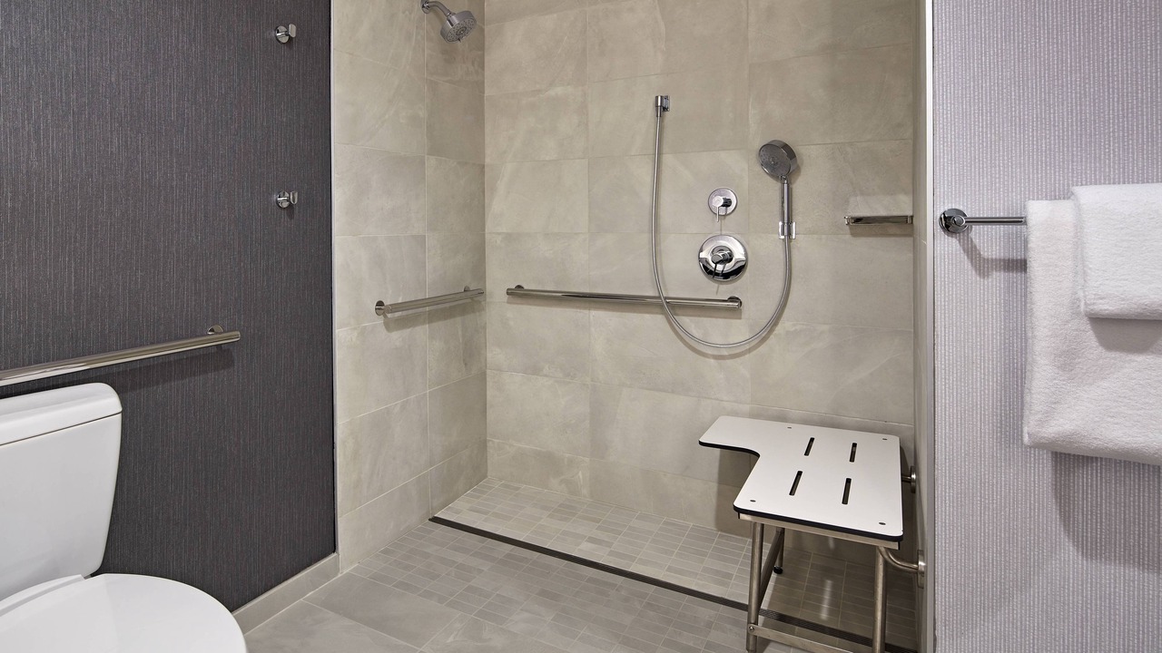 Photo of Bathroom in Central San Mateo