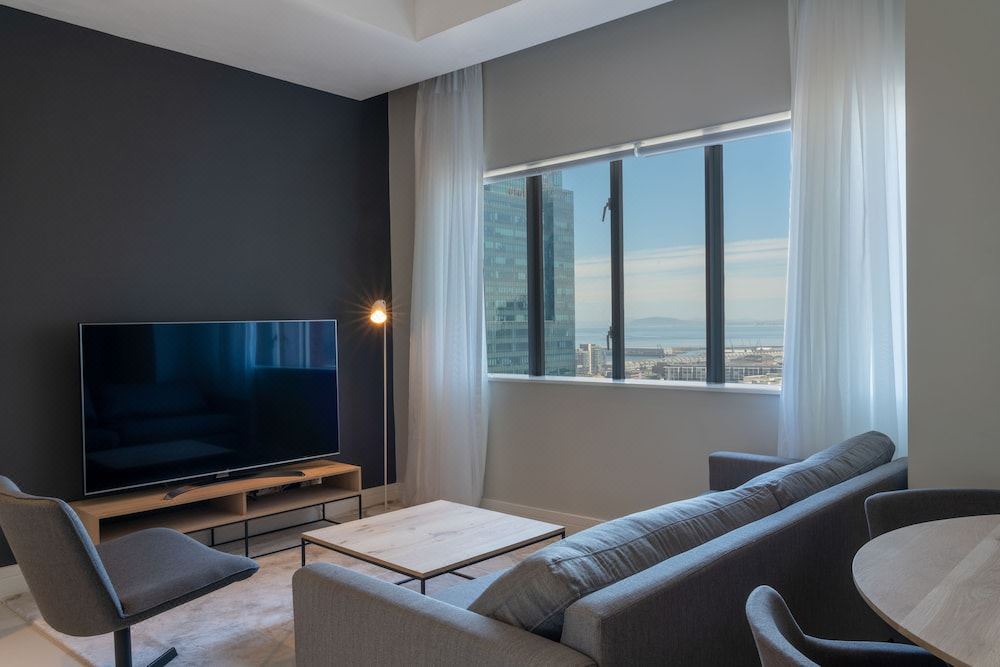 Photo of Livingroom in Cape Town City Centre