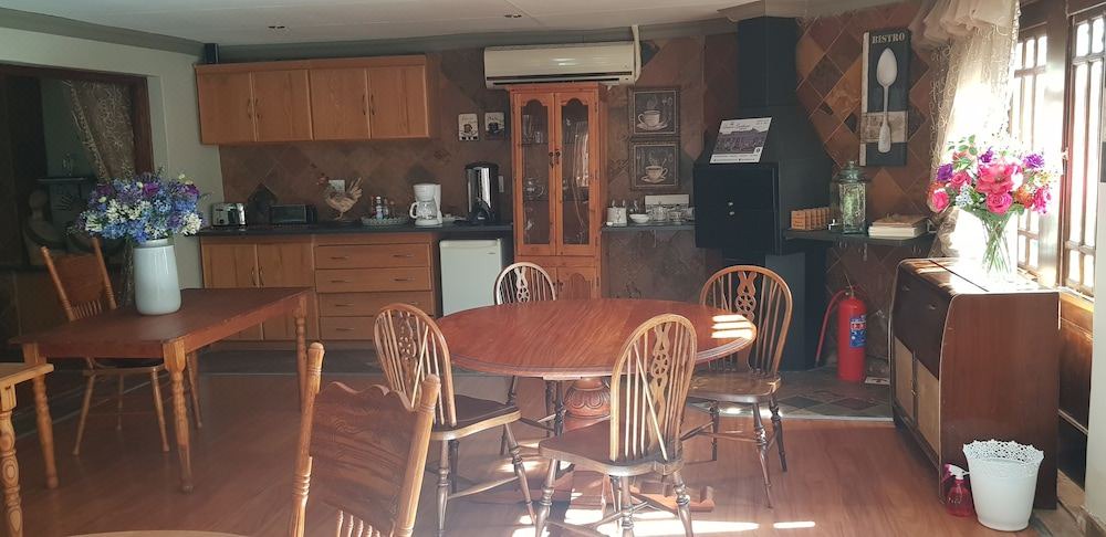 Photo of Livingroom in Kroonstad