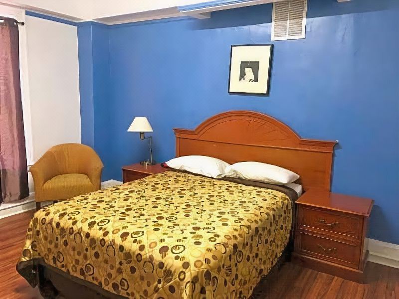 Photo of Bedroom in Tenderloin