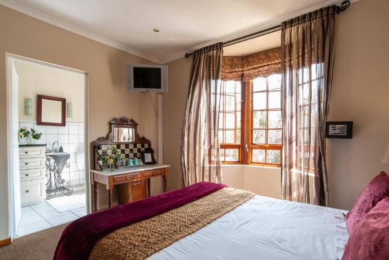 Photo of Bedroom in Linden