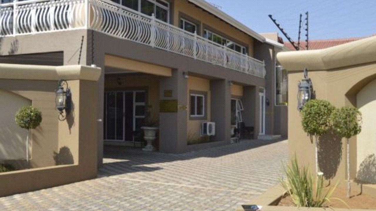 Photo of Buildings in Farrarmere
