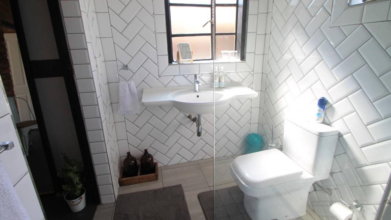 Photo of Bathroom in The Reeds