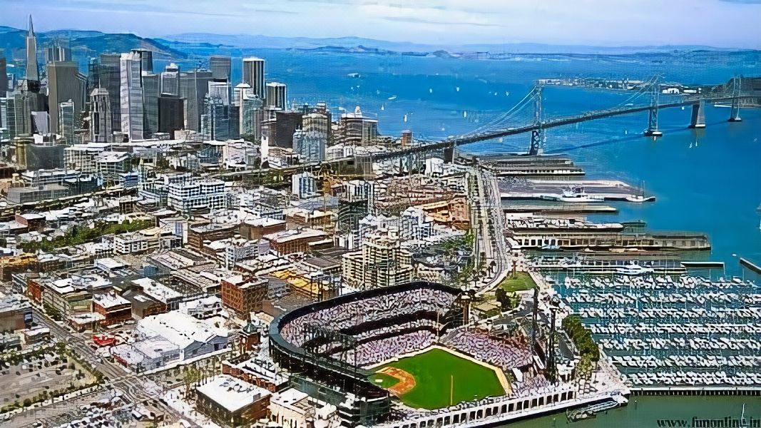 Photo of Buildings in Tenderloin
