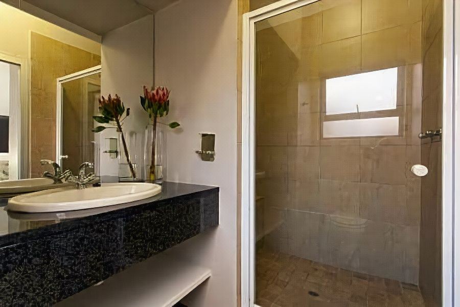 Photo of Bathroom in Arcadia